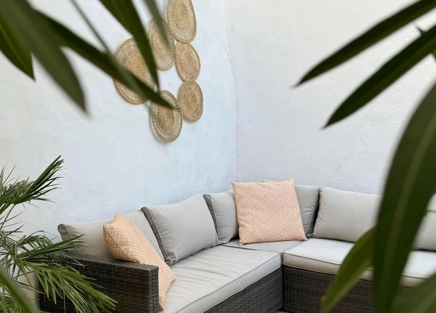 Casa Lima - A Boutique Holiday Home Альхаурин-эль-Гранде